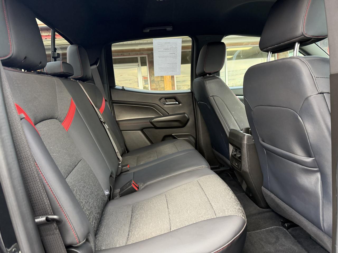 Chevrolet Colorado 4WD Crew Cab Z71 2024