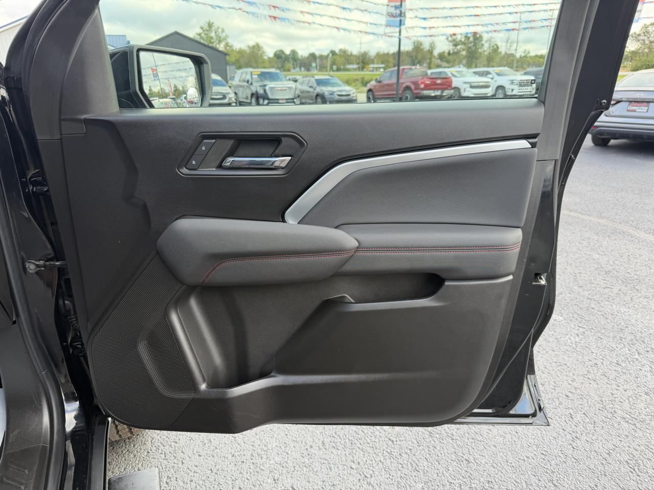 Chevrolet Colorado 4WD Crew Cab Z71 2024