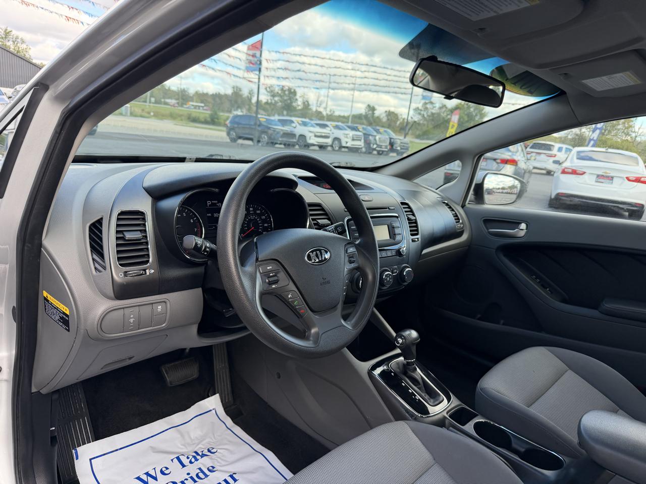 Kia Forte LX Auto 2017