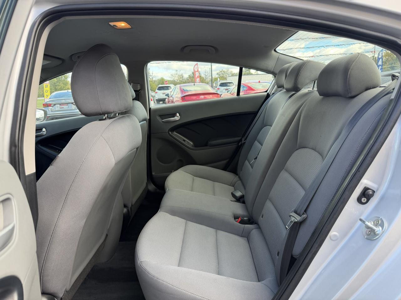 Kia Forte LX Auto 2017