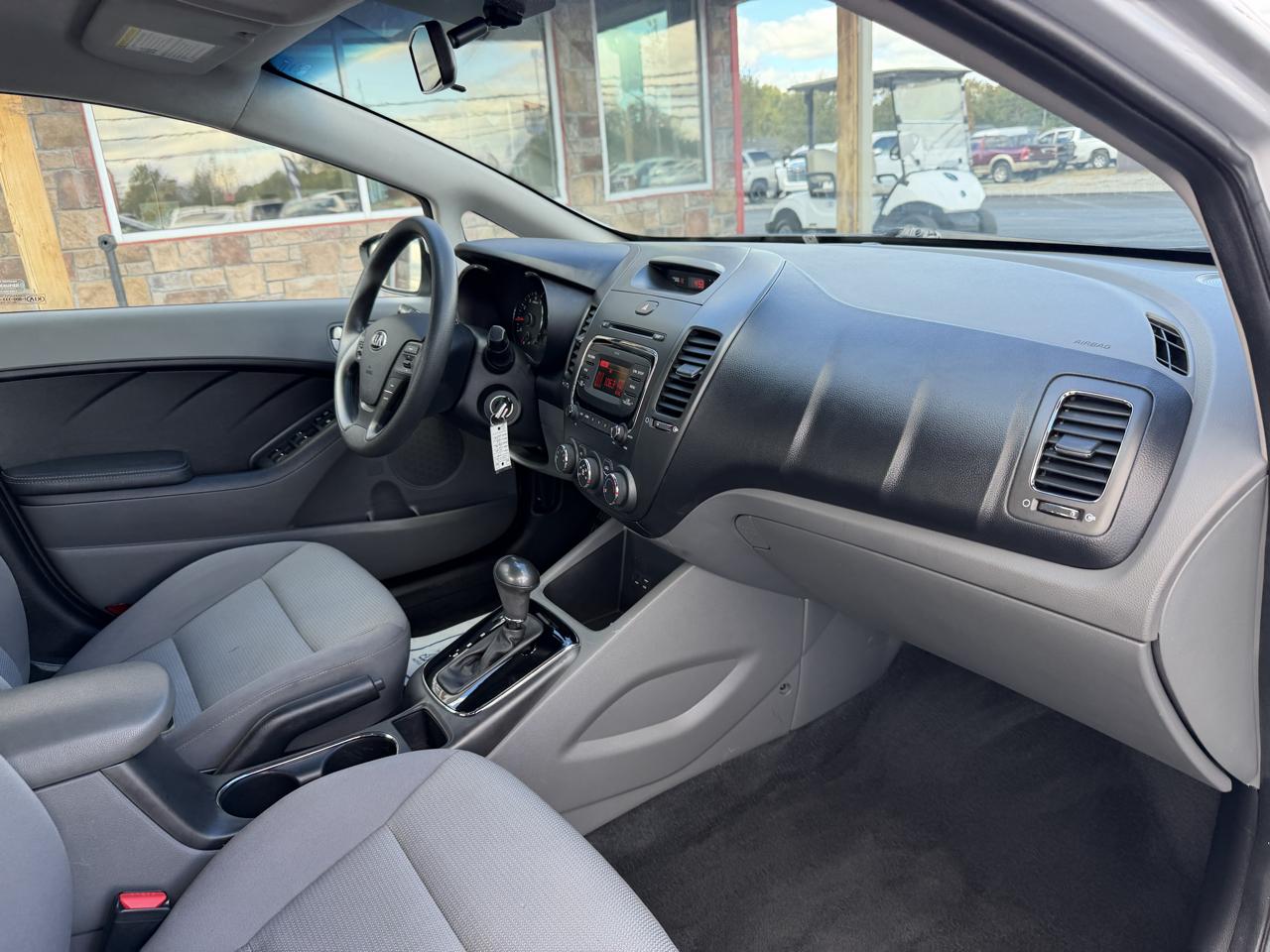 Kia Forte LX Auto 2017