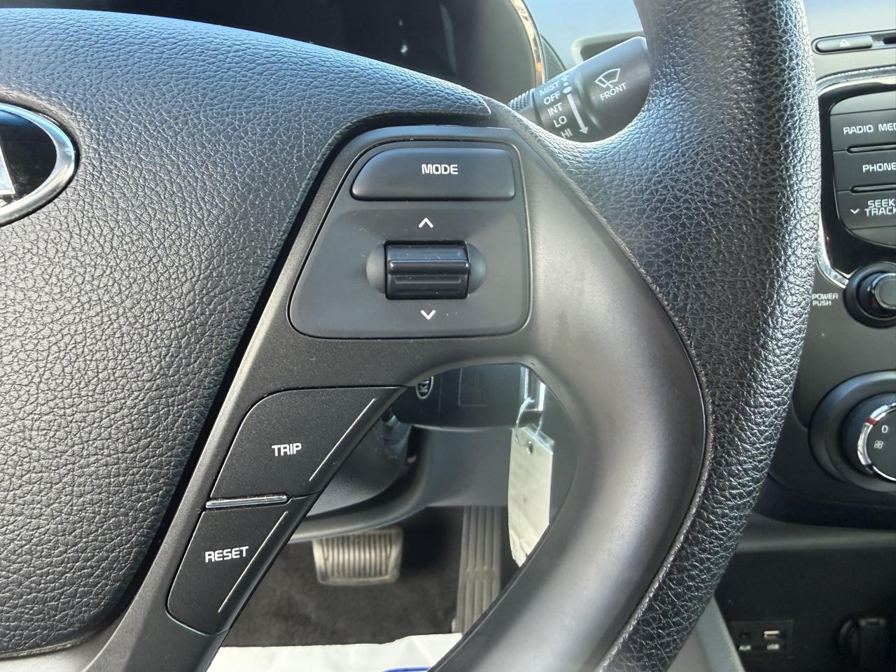 Kia Forte LX Auto 2017