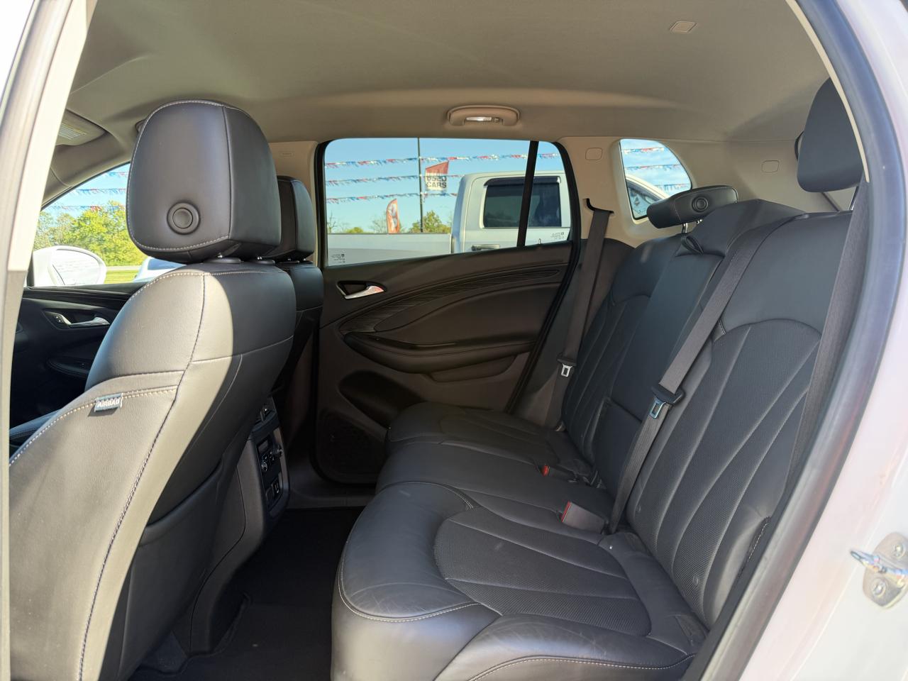 Buick Envision AWD 4dr Essence 2017