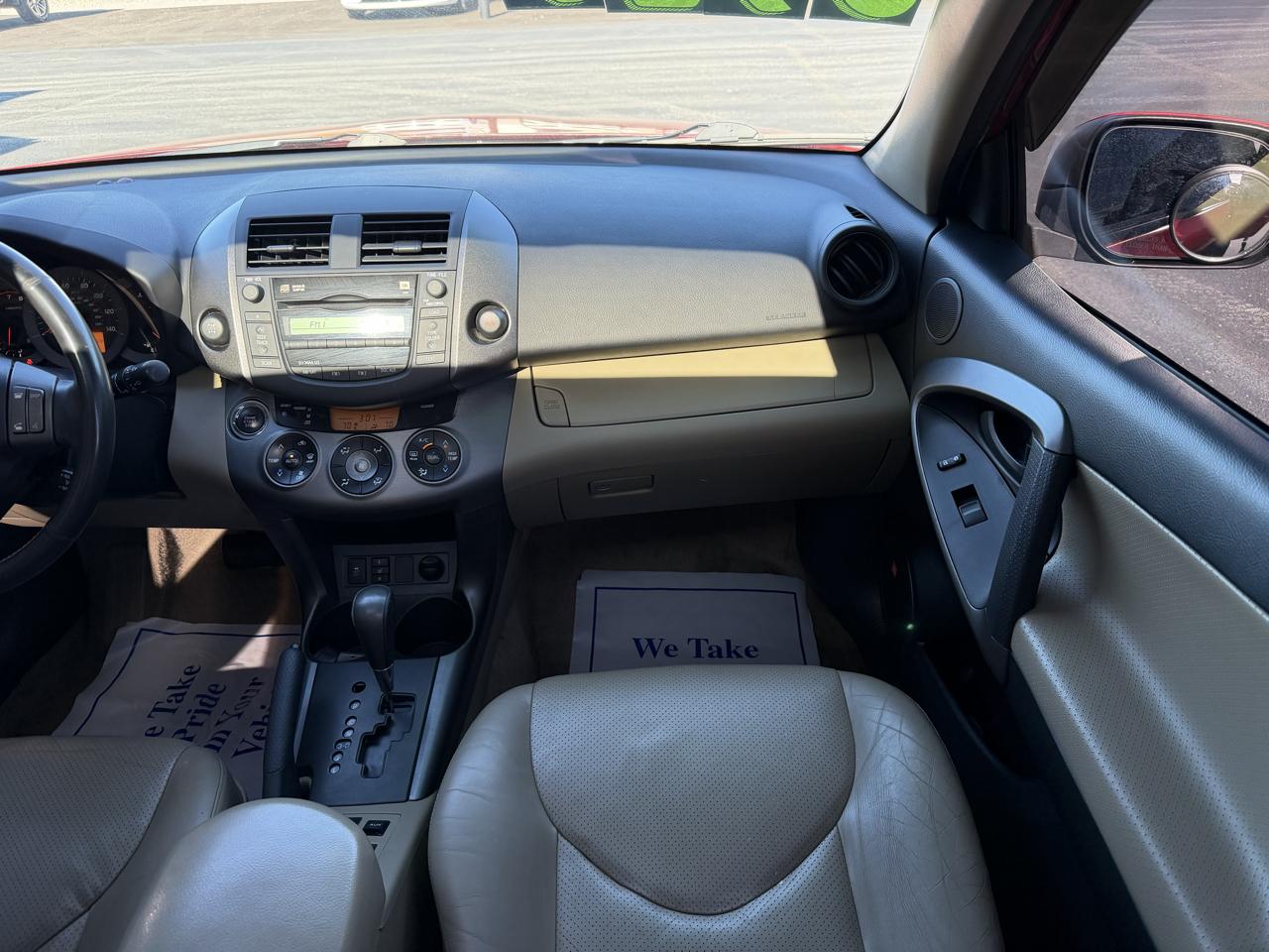 Toyota RAV4 4WD 4dr 4-cyl 4-Spd AT Ltd (Natl) 2009