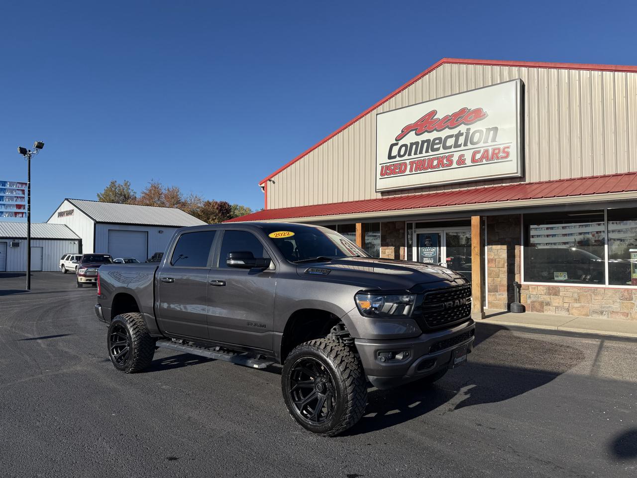 2022 RAM 1500 Big Horn 4x4 Crew Cab 5'7" Box