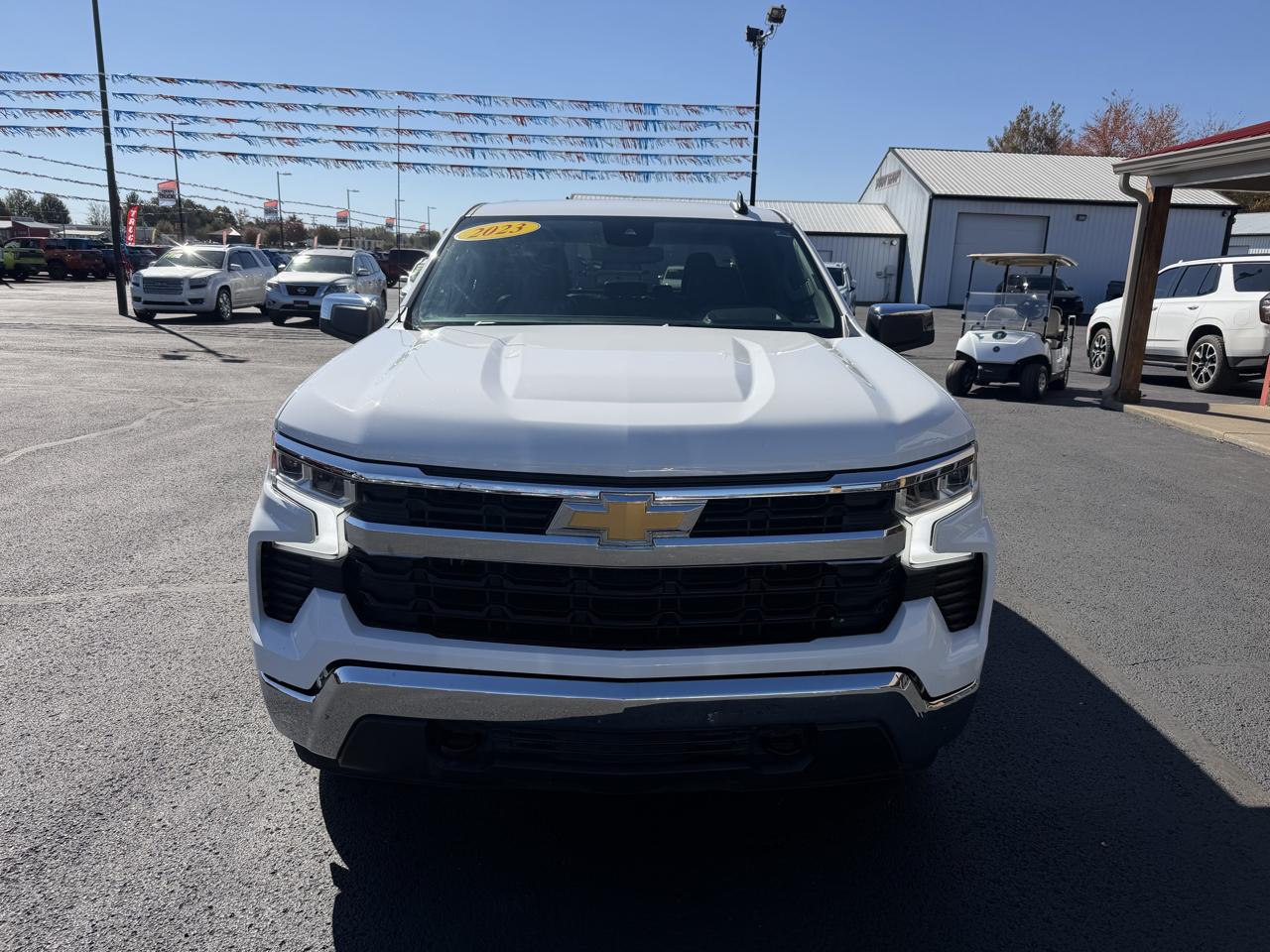 Chevrolet Silverado 1500 4WD Crew Cab 157" LT 2023