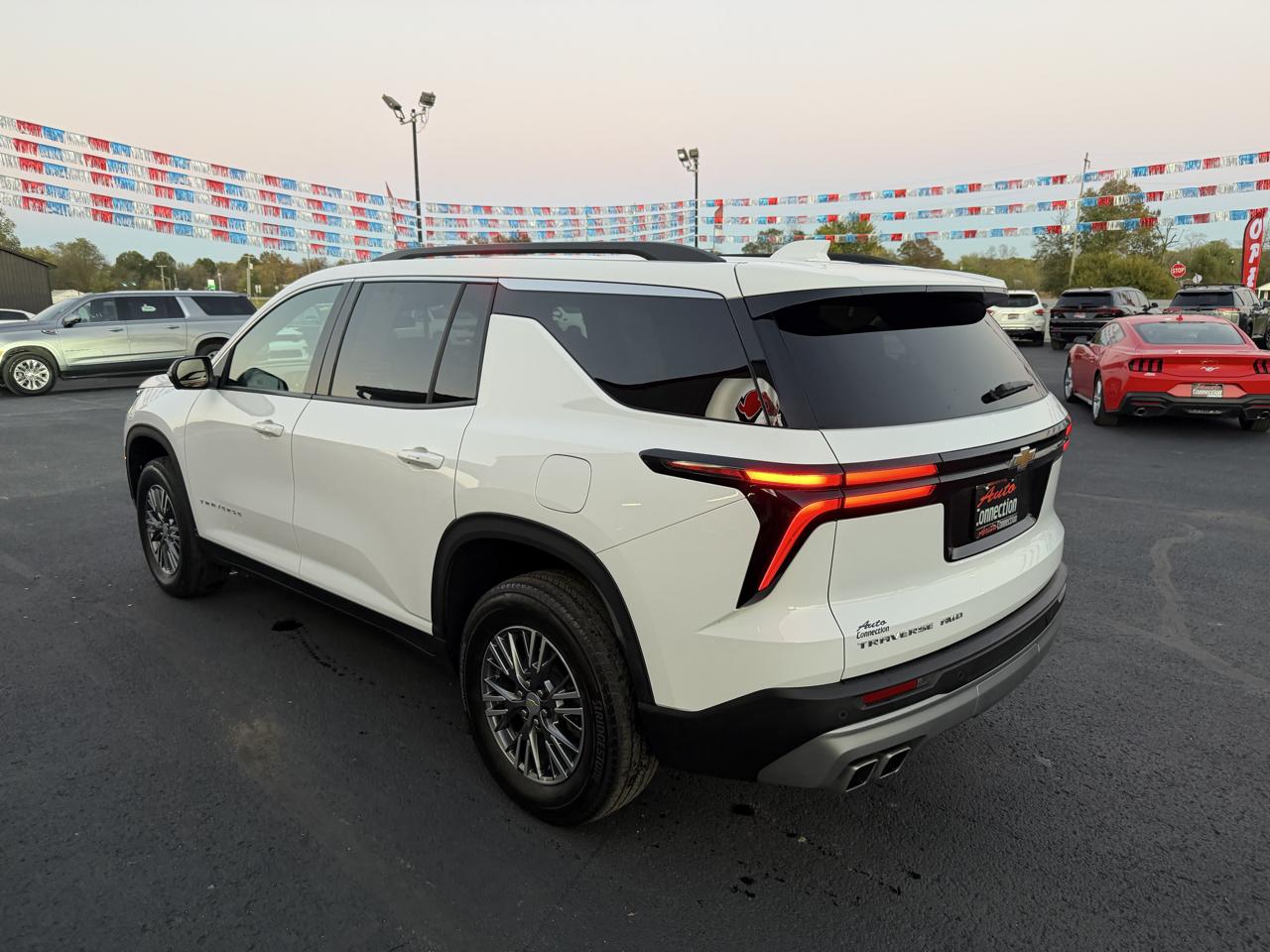 Chevrolet Traverse AWD 4dr LT w/2LT 2025