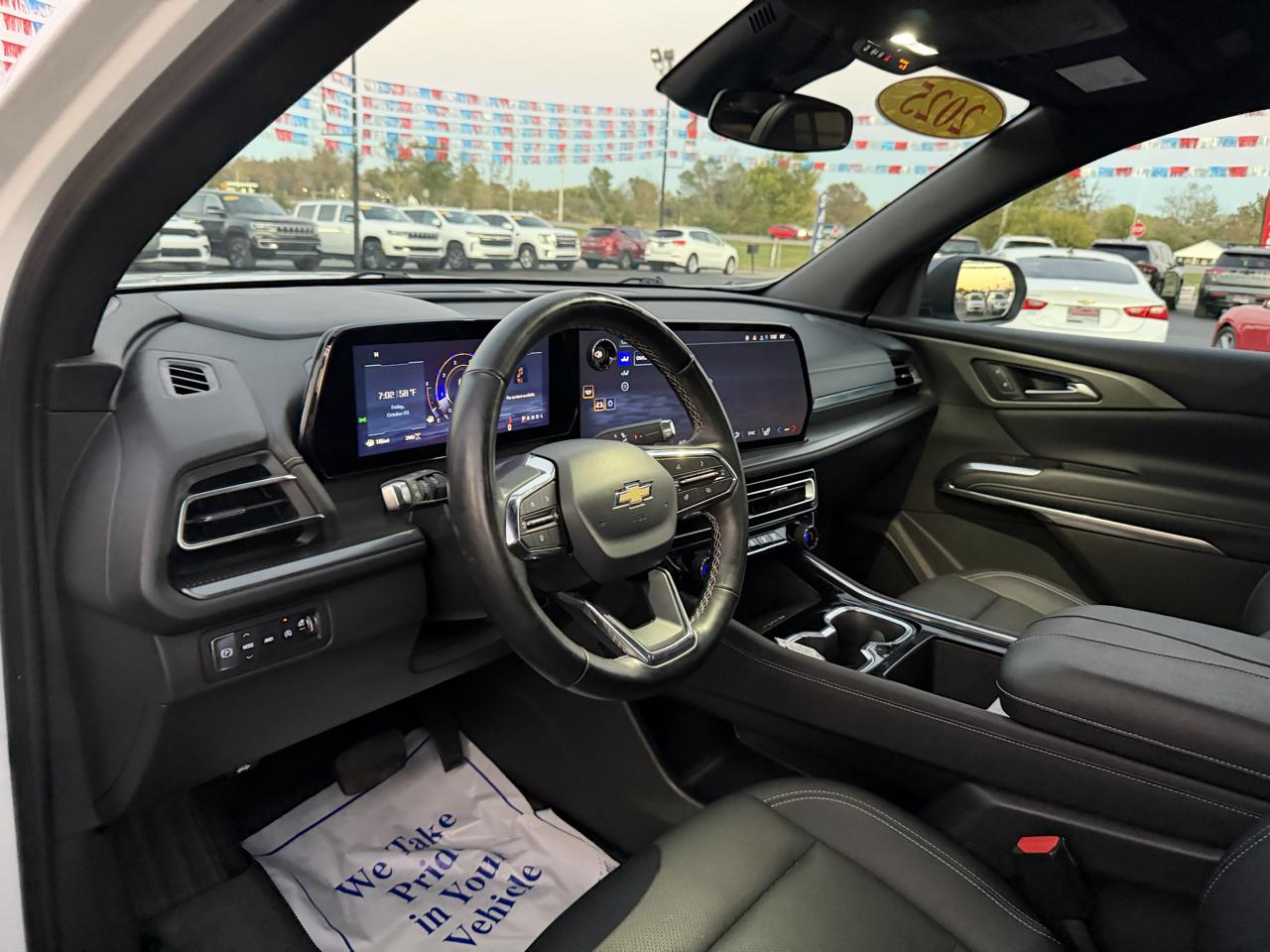 Chevrolet Traverse AWD 4dr LT w/2LT 2025