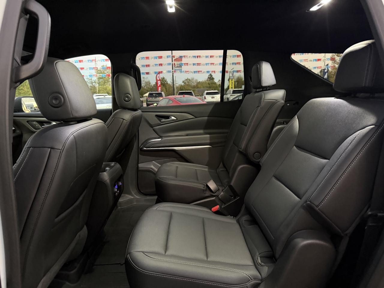Chevrolet Traverse AWD 4dr LT w/2LT 2025