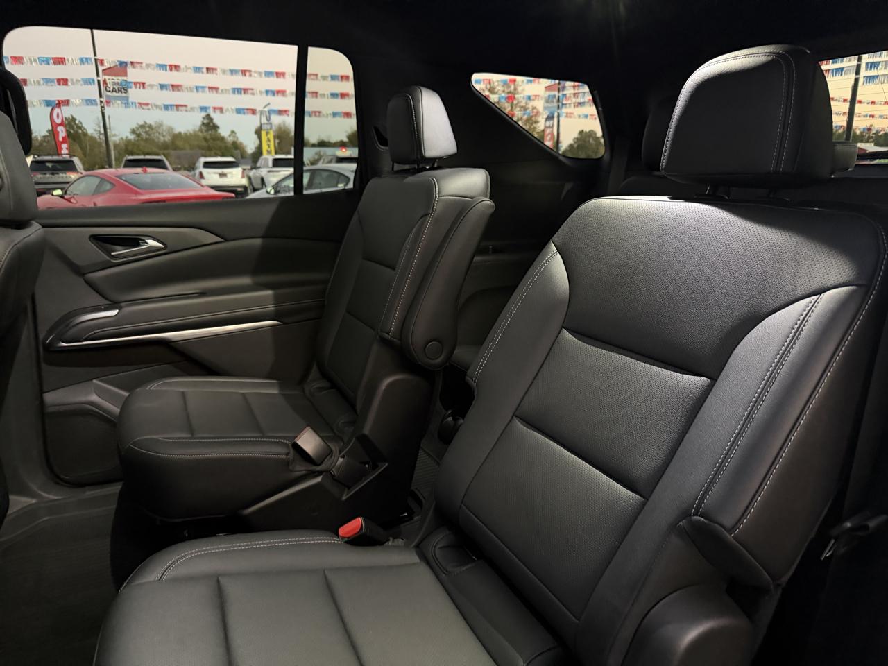 Chevrolet Traverse AWD 4dr LT w/2LT 2025