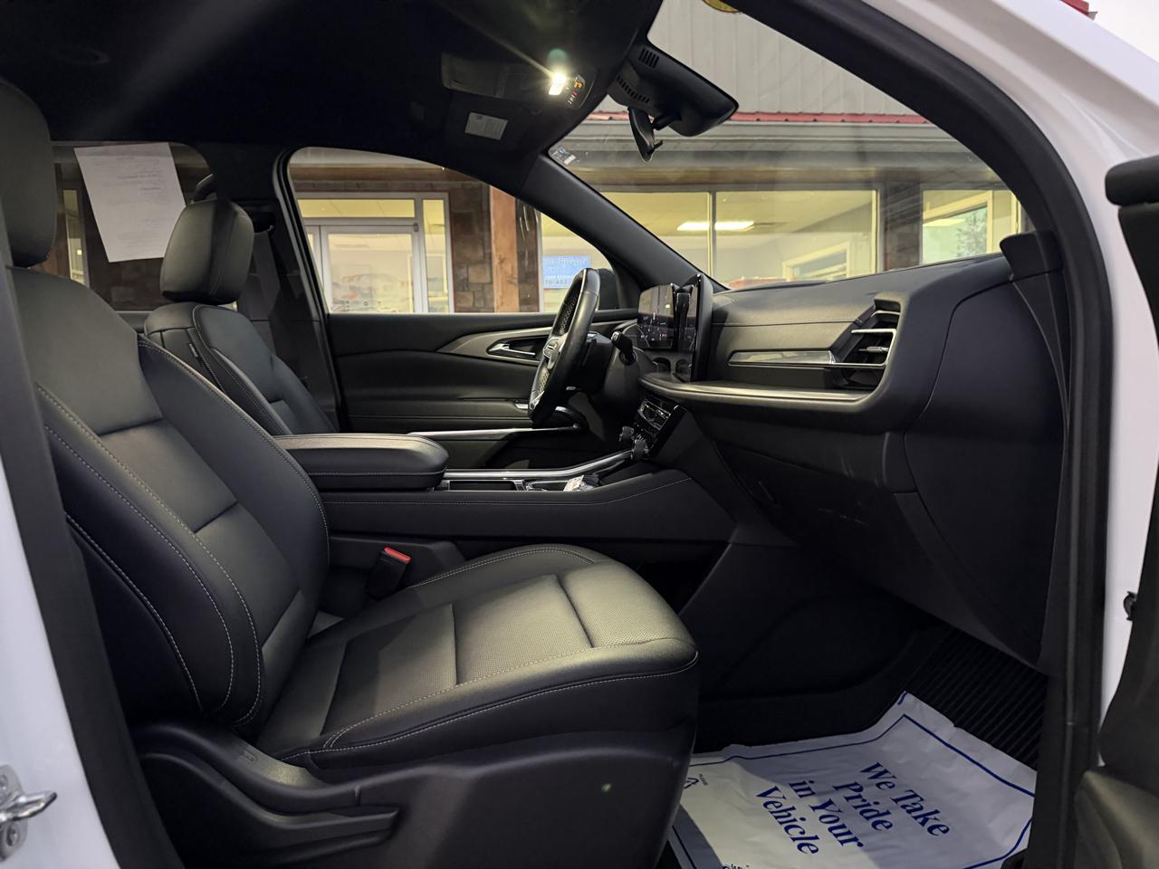 Chevrolet Traverse AWD 4dr LT w/2LT 2025