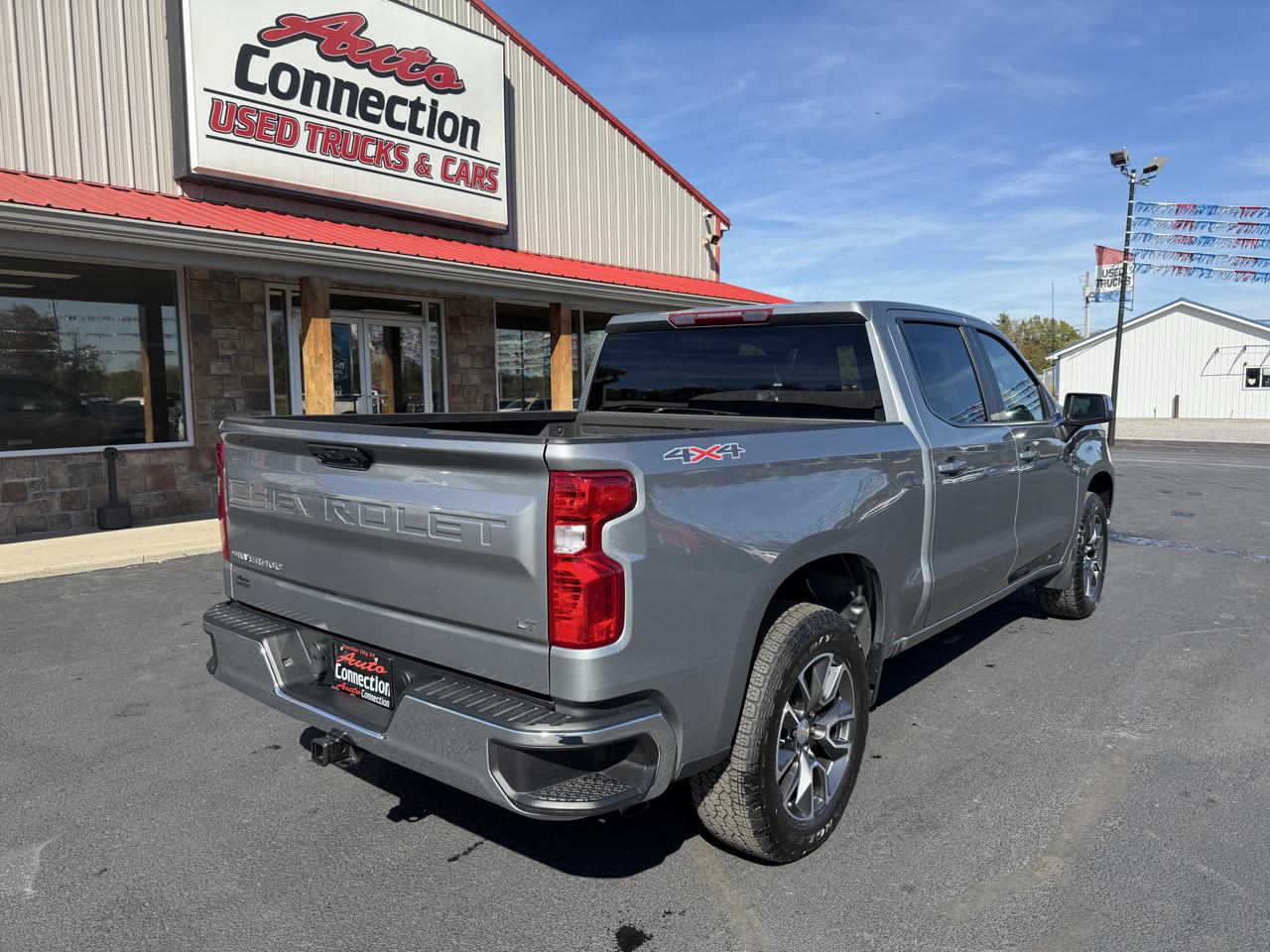Chevrolet Silverado 1500 4WD Crew Cab 147" LT w/2FL 2023