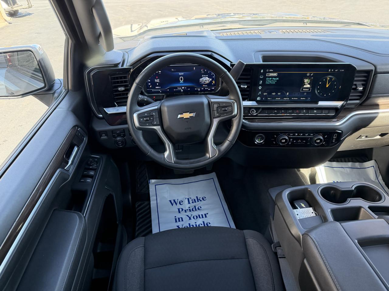 Chevrolet Silverado 1500 4WD Crew Cab 147" LT w/2FL 2023
