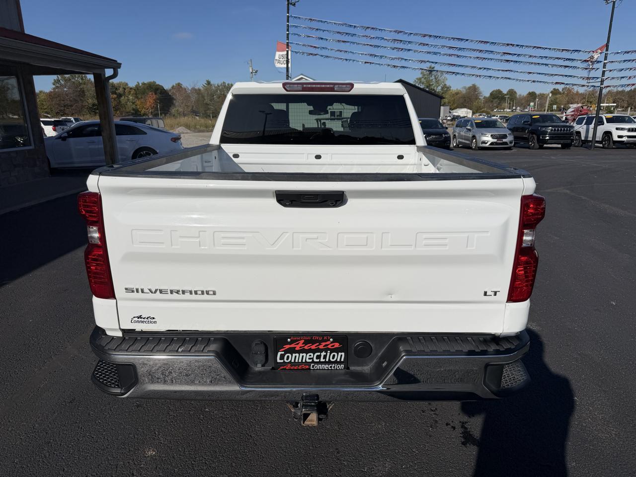Chevrolet Silverado 1500 4WD Crew Cab 157" LT 2023