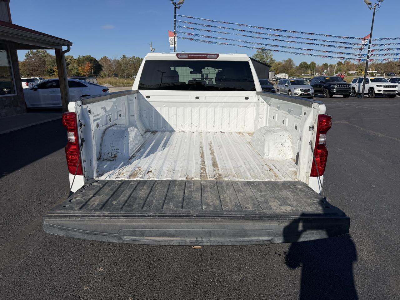 Chevrolet Silverado 1500 4WD Crew Cab 157" LT 2023