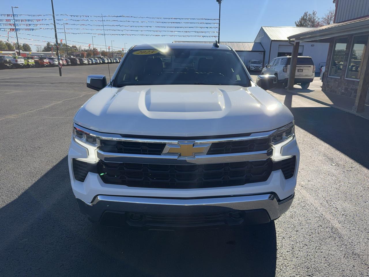 Chevrolet Silverado 1500 4WD Crew Cab 157" LT 2023