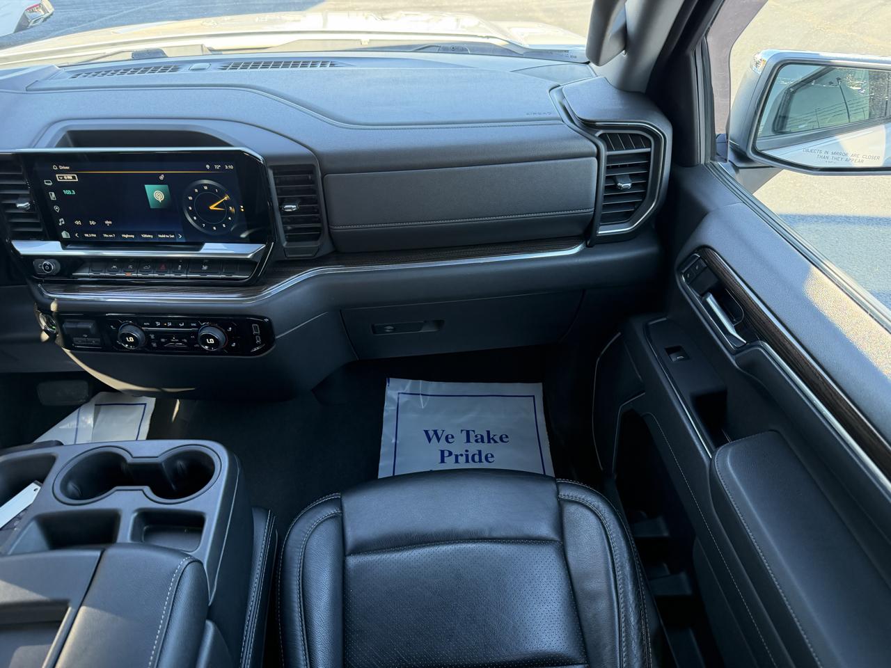 Chevrolet Silverado 1500 4WD Crew Cab 157" LT 2023