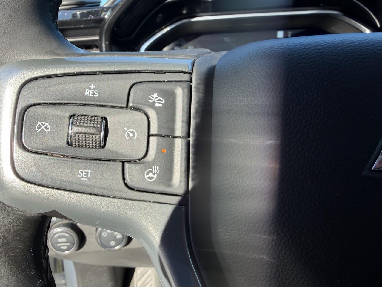Chevrolet Silverado 1500 4WD Crew Cab 157" LT 2023