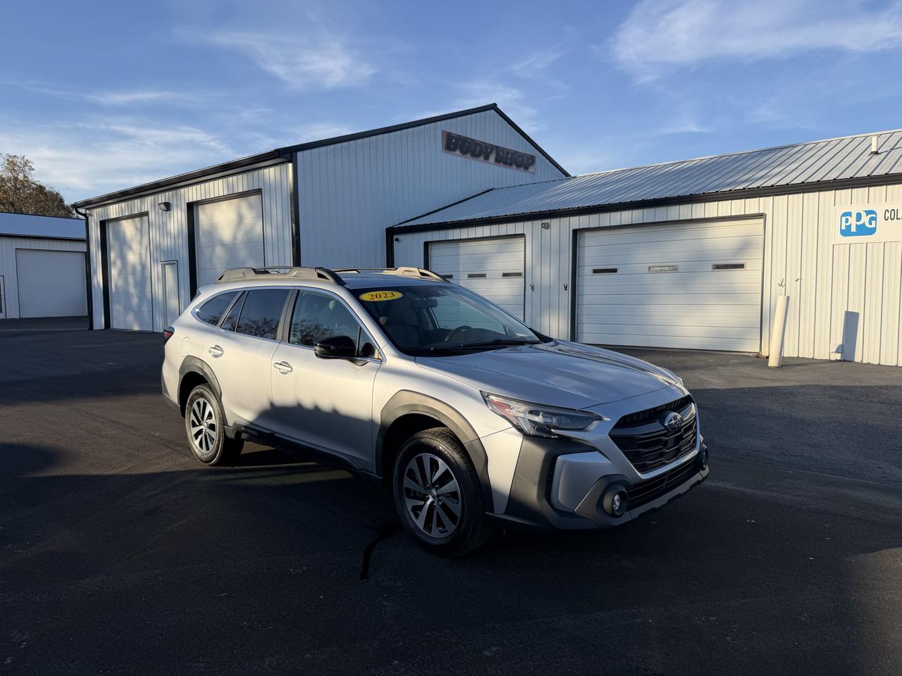 Subaru Outback Premium CVT 2023