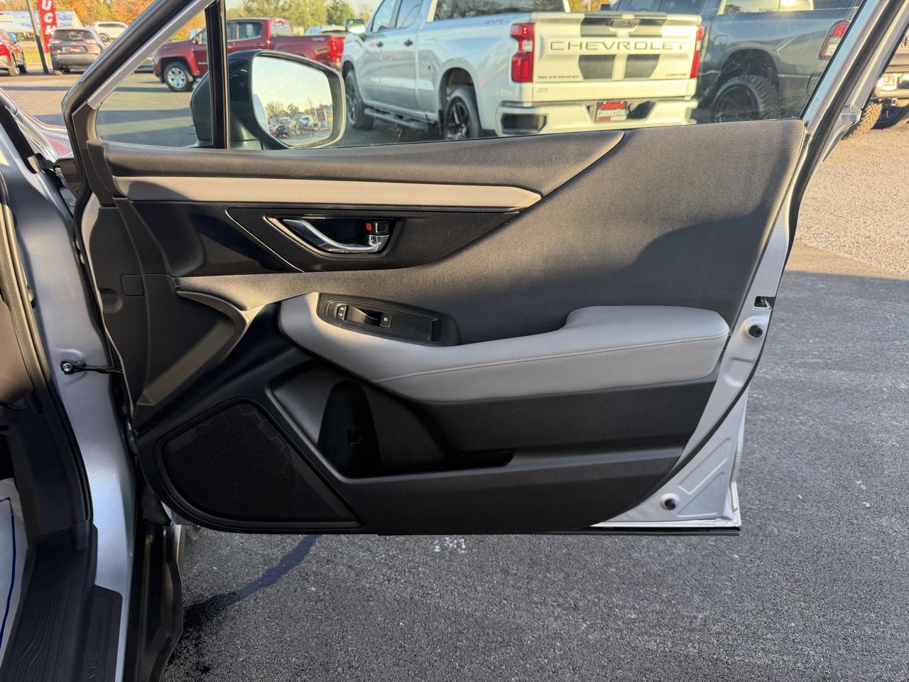 Subaru Outback Premium CVT 2023