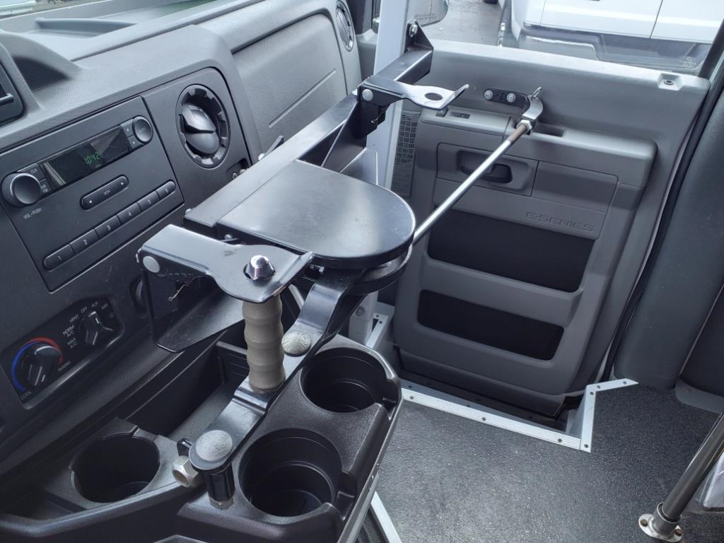 Ford Econoline Cargo Van  2014