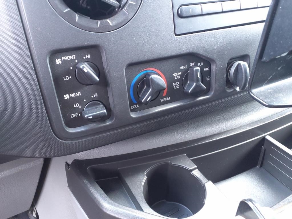 Ford Econoline Cargo Van  2014