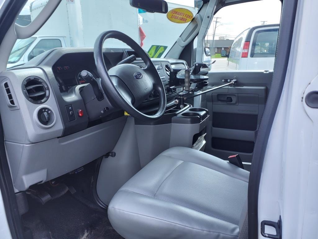 Ford Econoline Cargo Van  2014