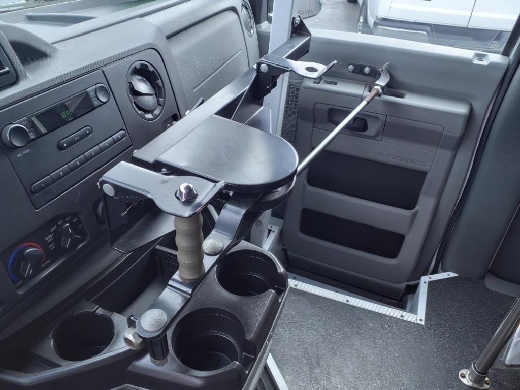Ford Econoline Cargo Van  2014