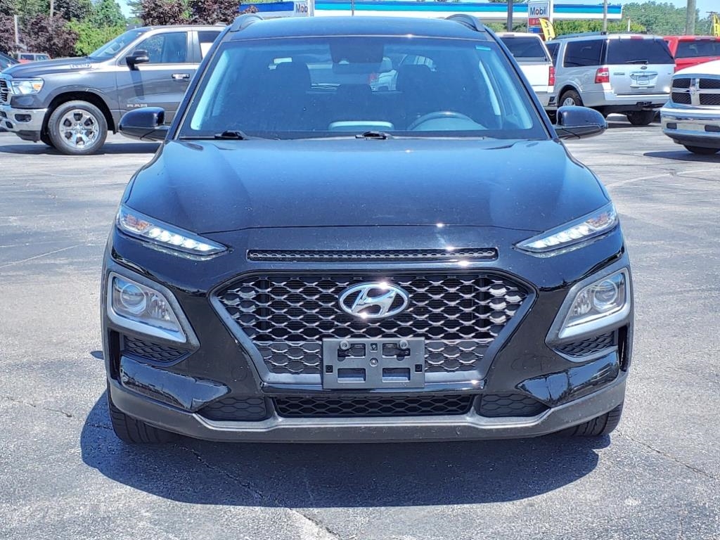 Hyundai Kona  2021