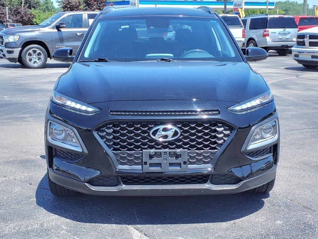 Hyundai Kona  2021