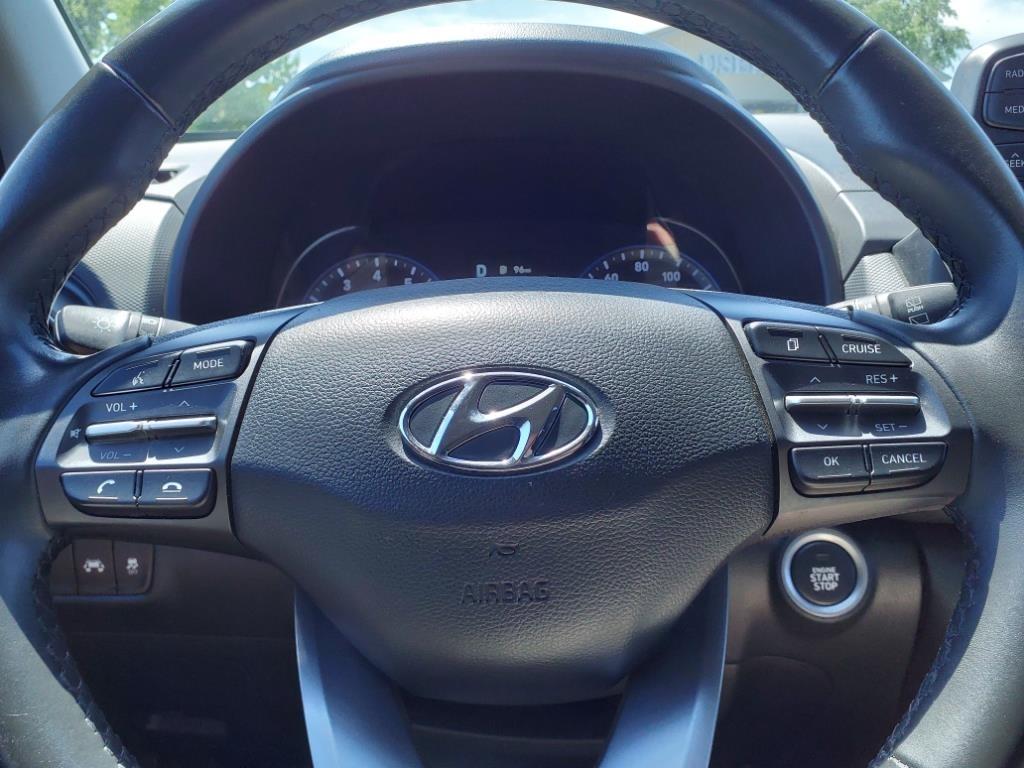 Hyundai Kona  2021