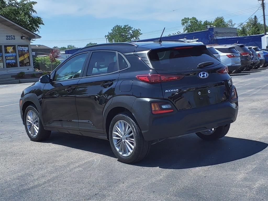 Hyundai Kona  2021