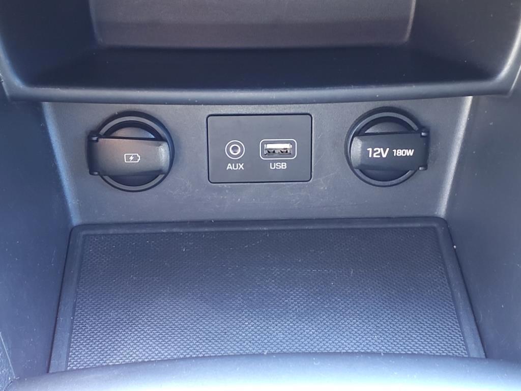 Hyundai Kona  2021