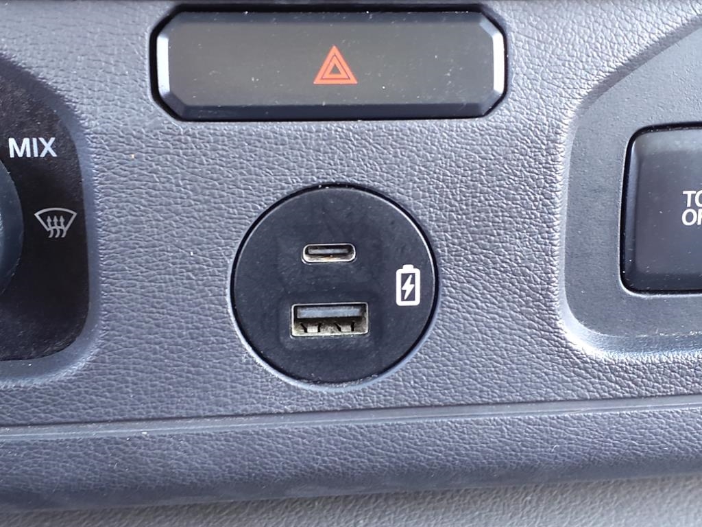 Ford E-Series Cutaway  2022