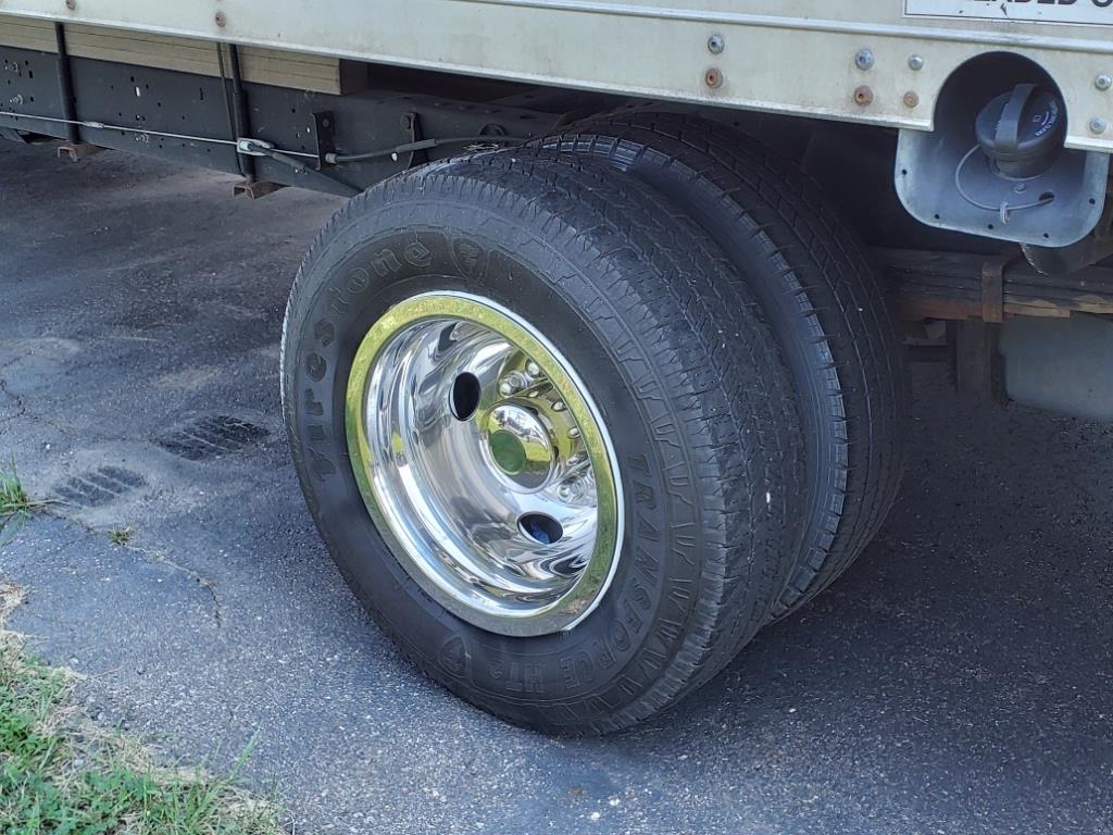 Ford E-Series Cutaway  2022