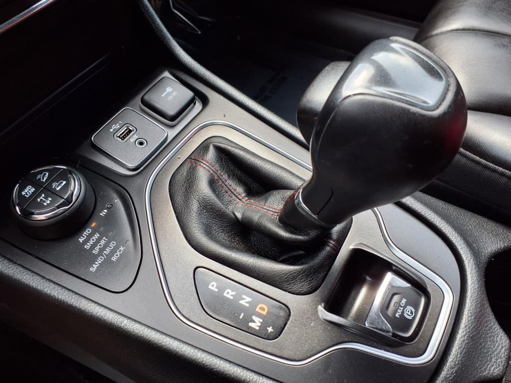 Jeep Cherokee  2019
