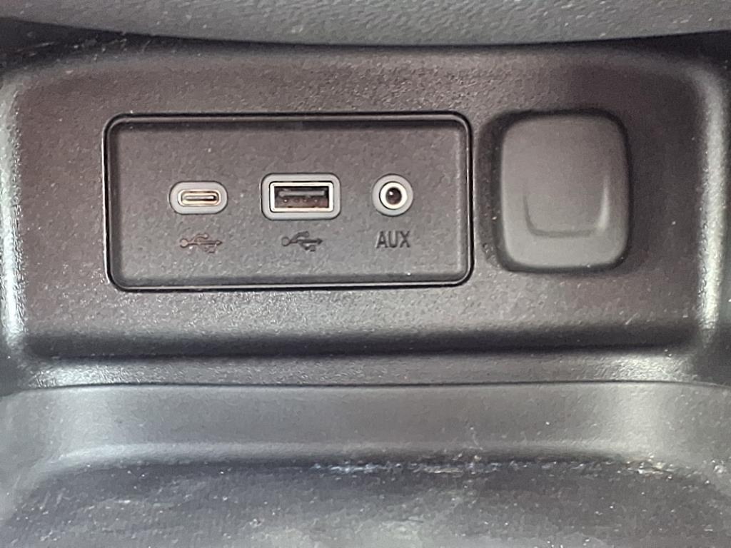 Chevrolet Equinox  2021