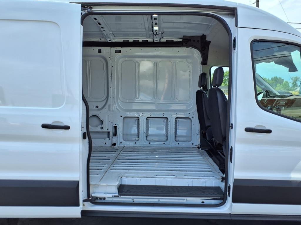 Ford Transit Cargo Van  2023