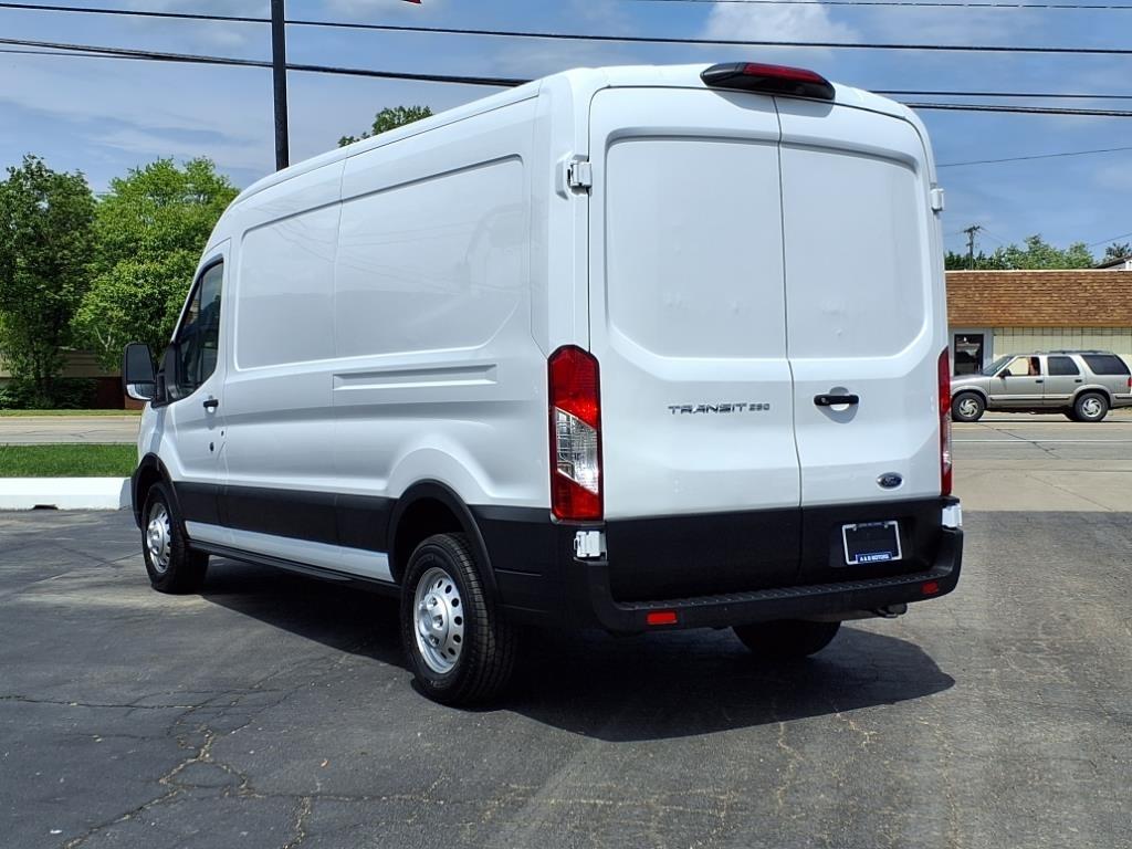 Ford Transit Cargo Van  2023