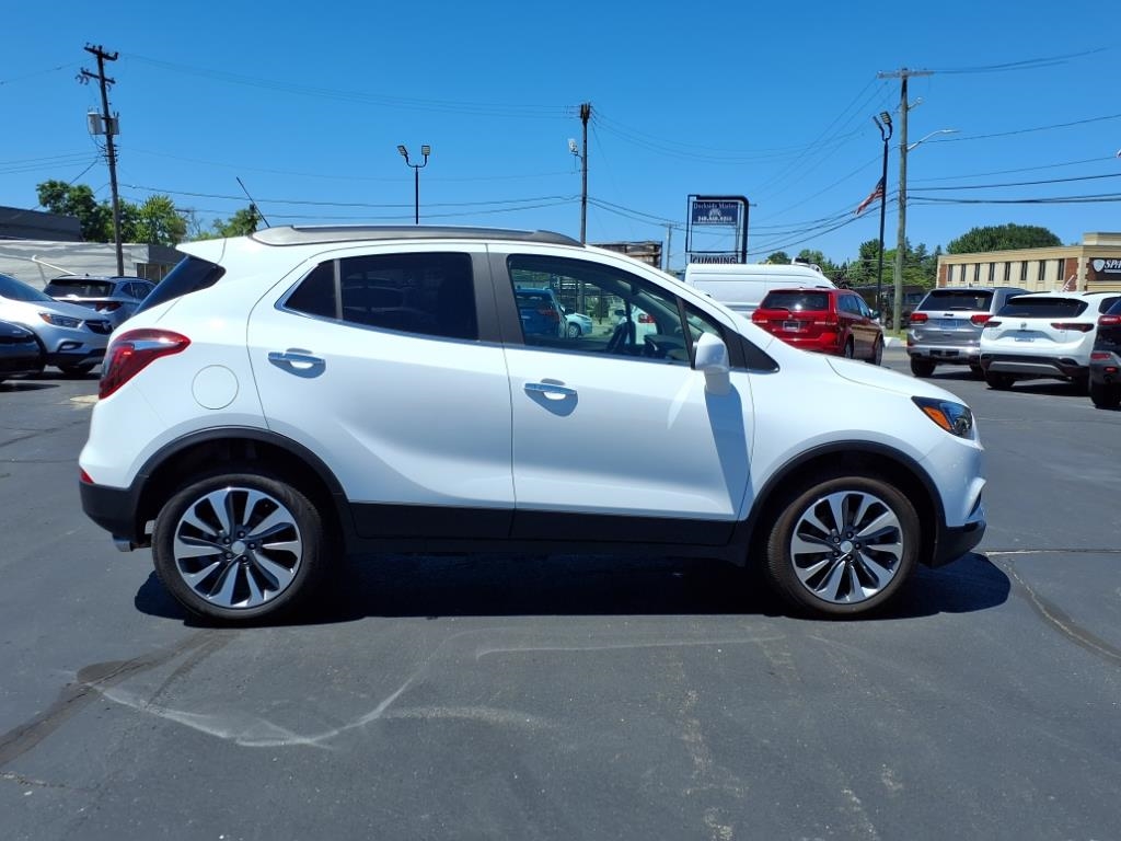 Buick Encore  2022