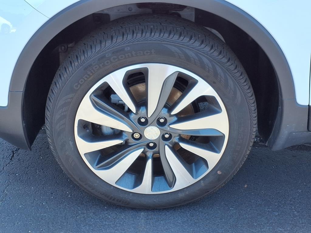 Buick Encore  2022