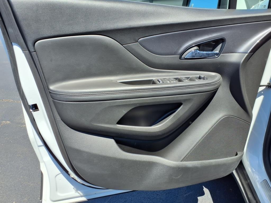 Buick Encore  2022