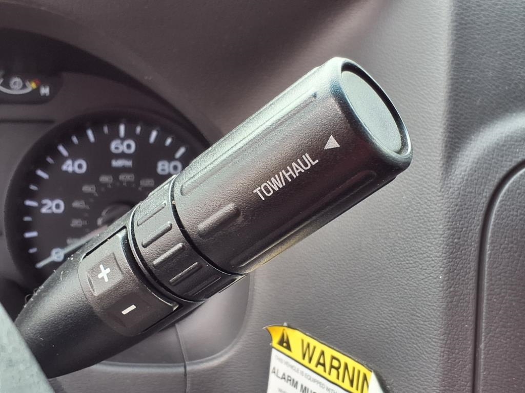 Ford E-Series Cutaway  2023