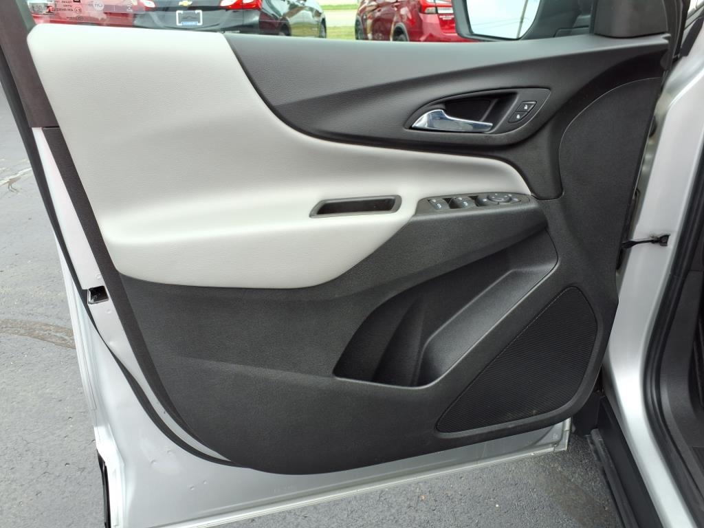 Chevrolet Equinox  2021