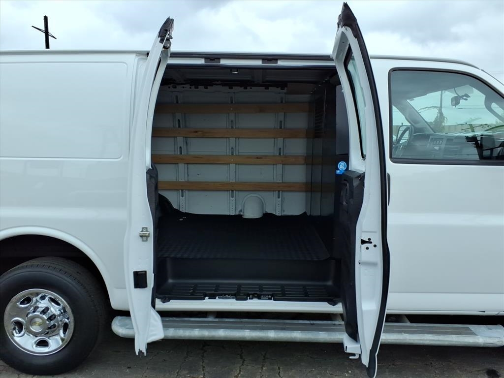 Chevrolet Express Cargo Van  2023 Chevrolet Express Cargo Van  2023