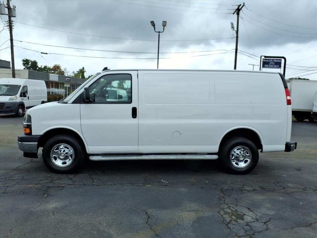 Chevrolet Express Cargo Van  2023