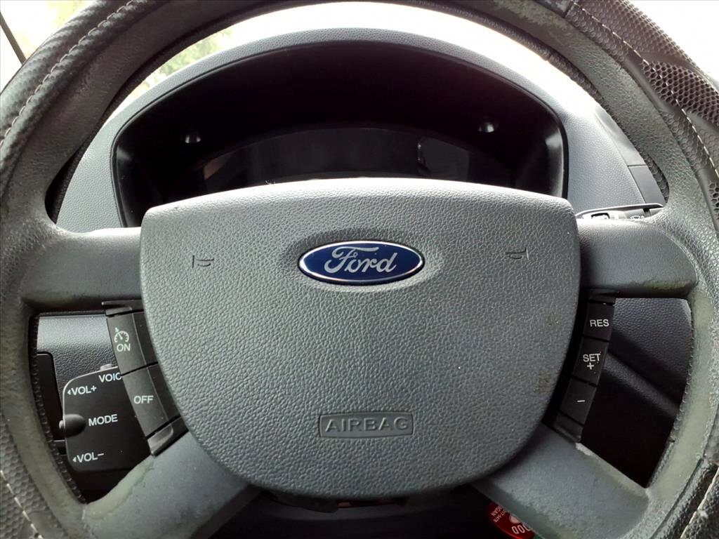 Ford Transit Connect  2011