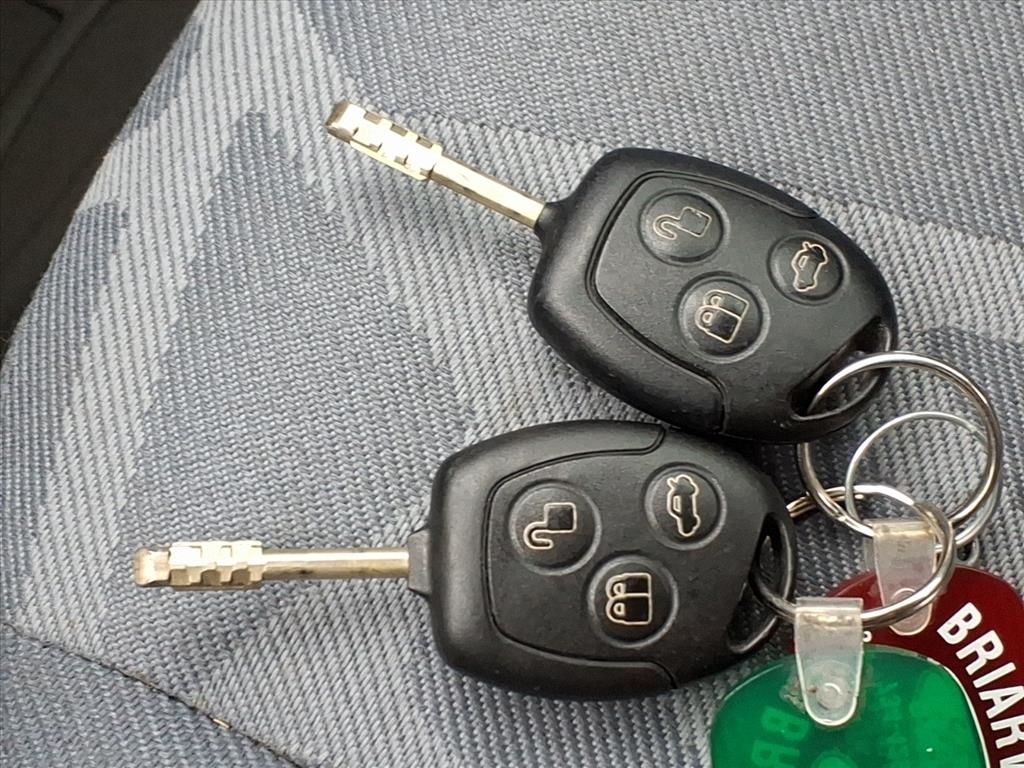 Ford Transit Connect  2011