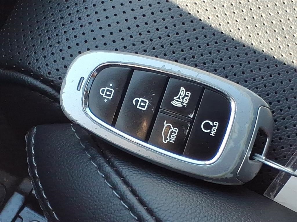 Hyundai Santa Fe  2023