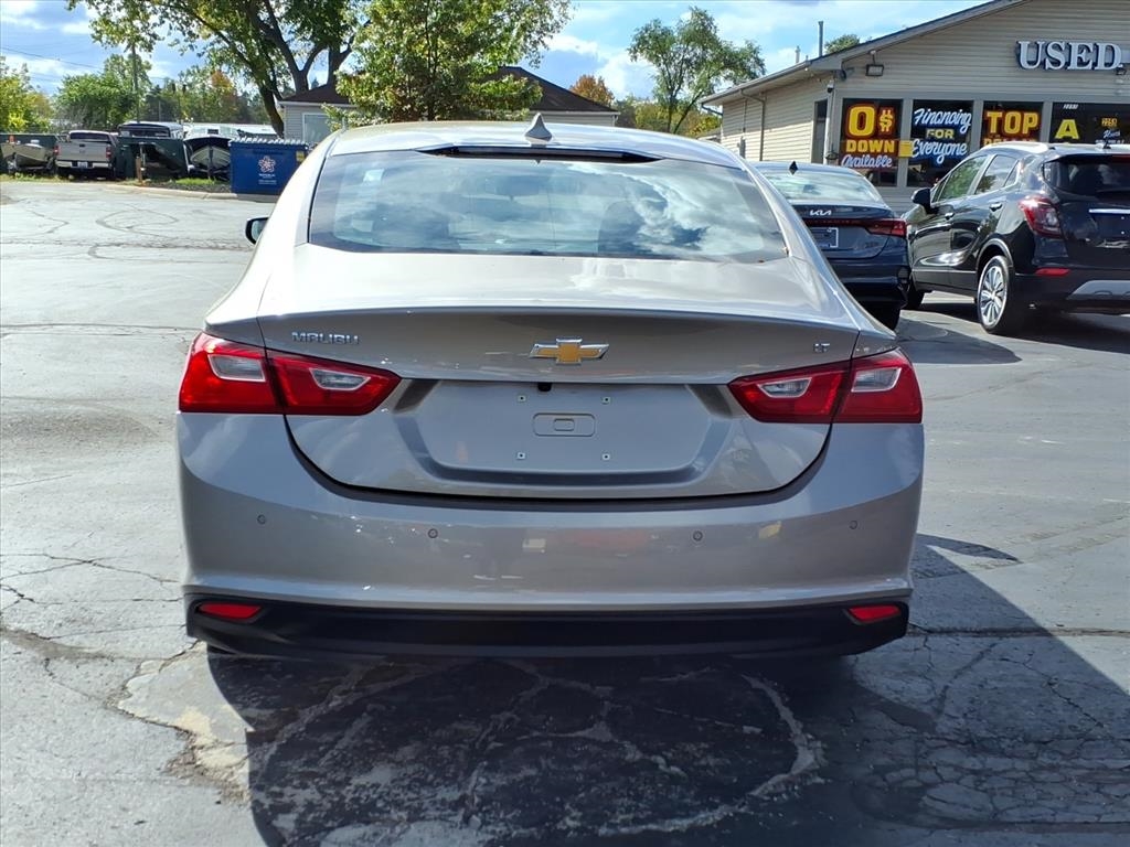 Chevrolet Malibu  2024